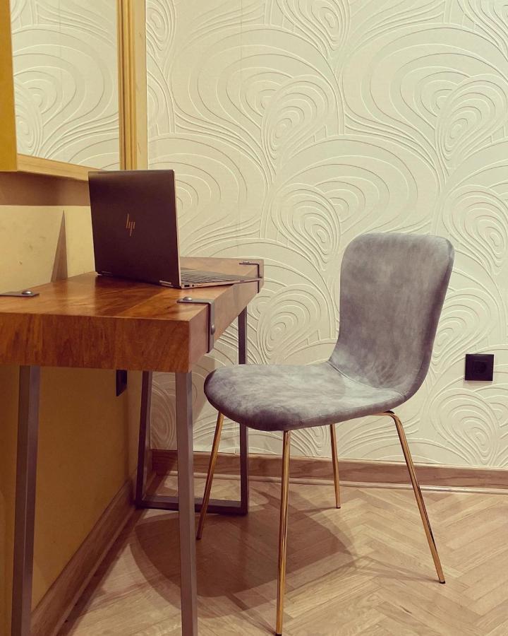 Corso Apartment Čačak Buitenkant foto