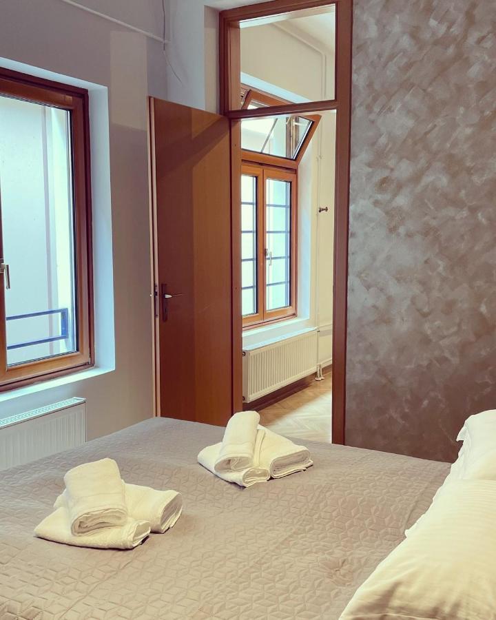 Corso Apartment Čačak Buitenkant foto
